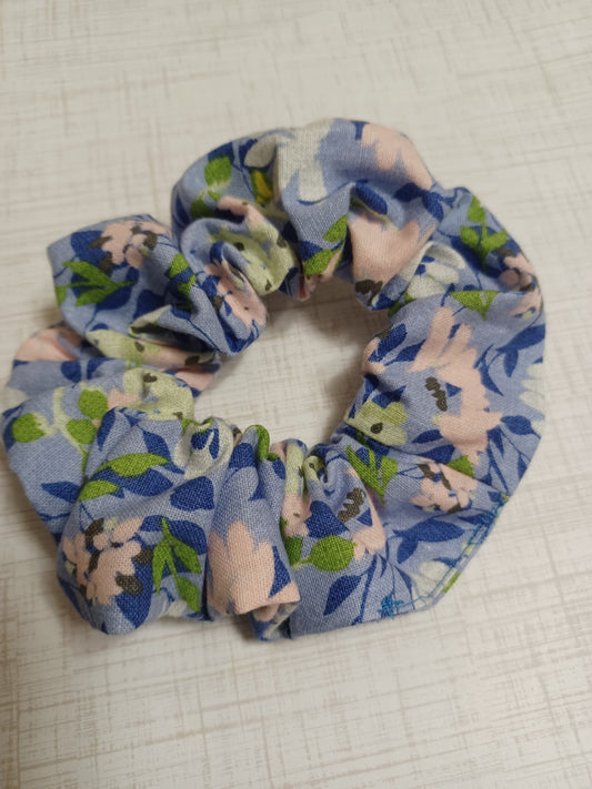 Flower Scrunchie